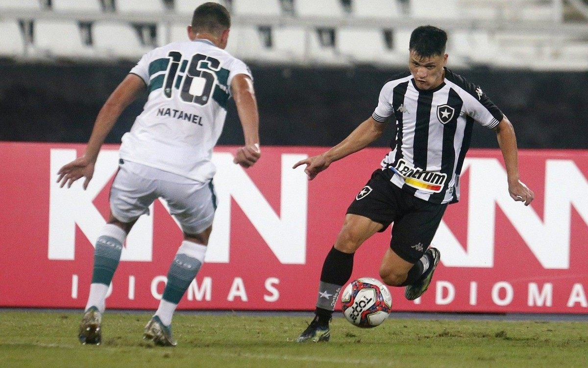 Botafogo x Coritiba, pela 2ª rodada da Série B do Brasileirão