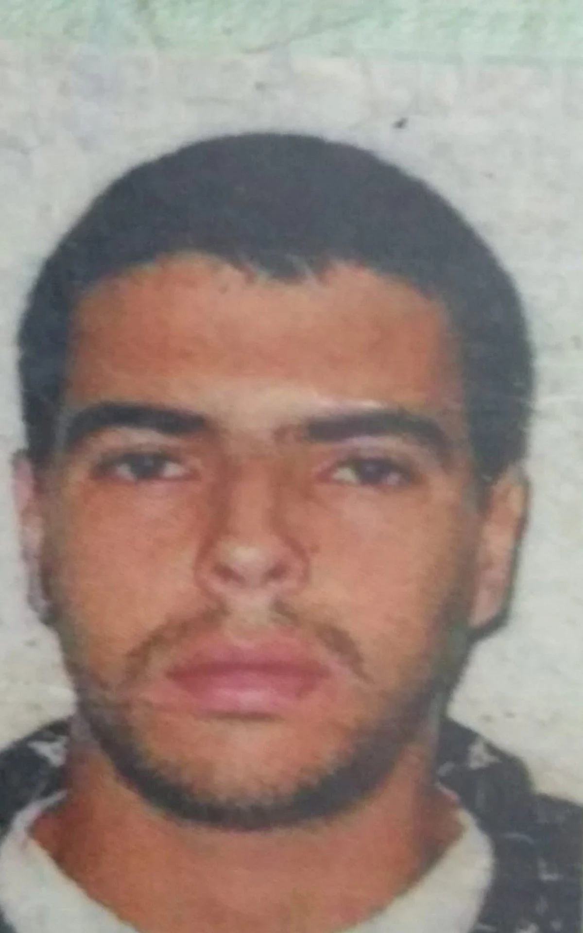 A vítima foi identificada como Bruno Ferreira Resende de Lima, de 24 anos.