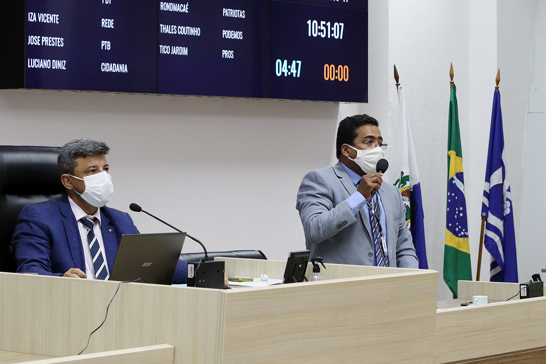 Os vereadores Cesinha (PROS) e Edson Chiquini (PSD) são autores do requerimento