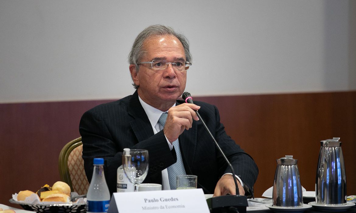 Paulo Guedes participou virtualmente de uma reunião de ministros de Finanças e de presidentes de Bancos Centrais do G20