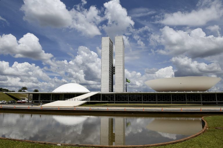 Vetos à LDO serão analisados em futura sessão do Congresso Nacional