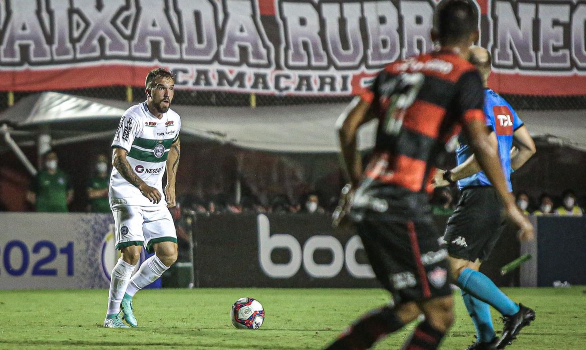 Na próxima rodada, o Coritiba recebe o Guarani no Couto Pereira no sábado (25)