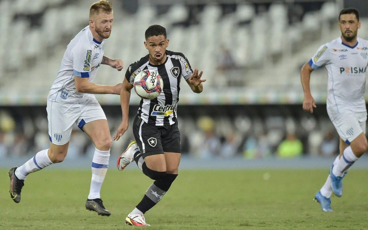 O resultado encerrou uma sequência de sete vitórias seguidas do Botafogo no Nilton Santos