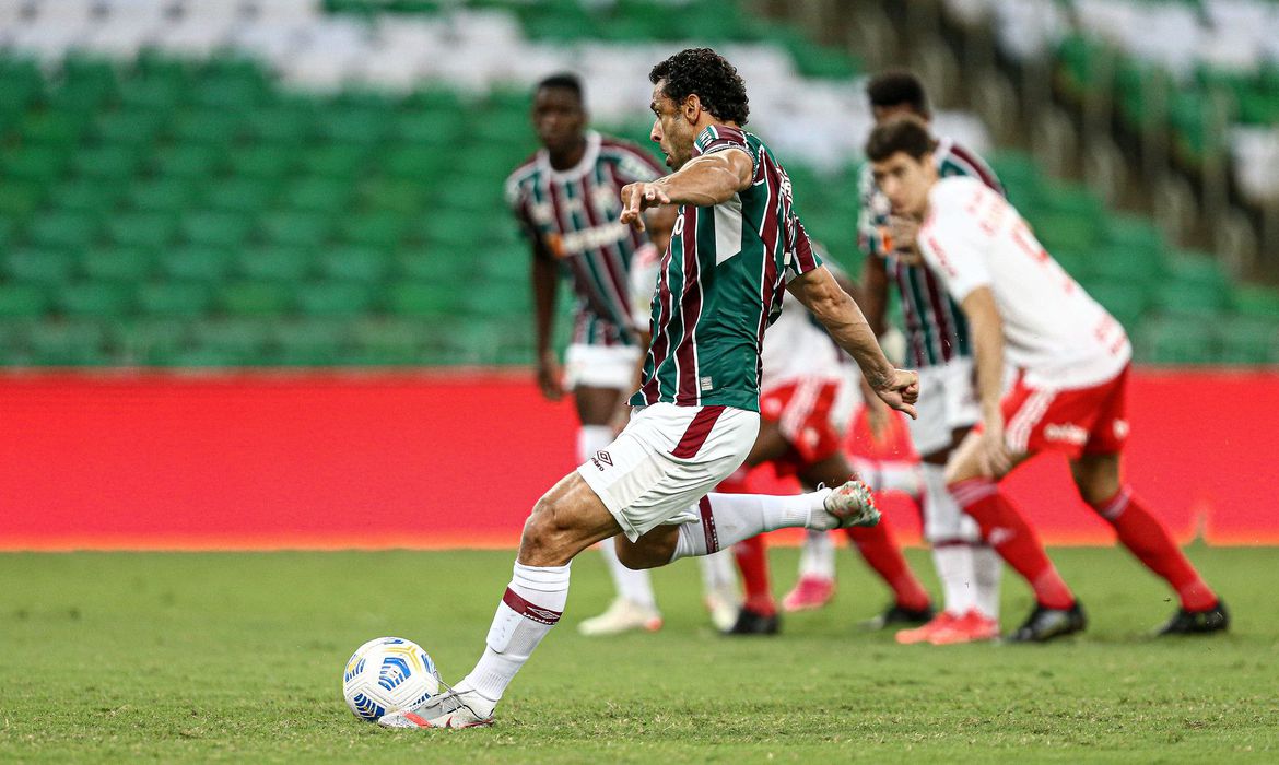 O Fluminense volta a entrar em campo no domingo (28), quando enfrenta o líder Atlético-MG