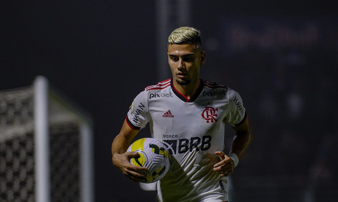 Andreas Pereira marca o gol da vitória de 1 a 0 em Ibagué