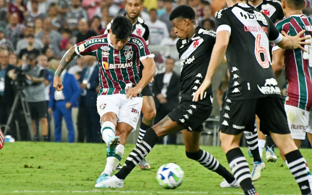 Cruz-Maltino saiu na frente em falha de Fábio, mas Tricolor buscou o empate com Lima