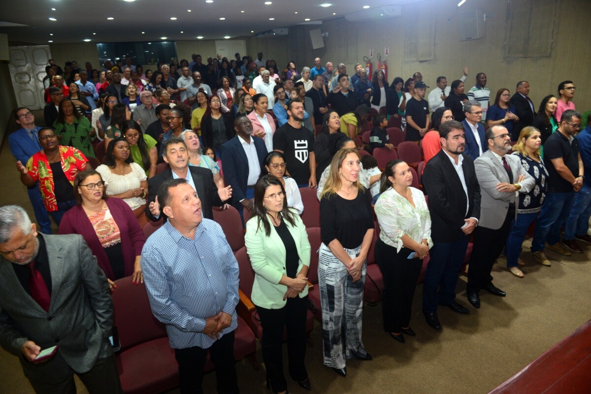  Nesta quarta-feira (14), o auditório da Prefeitura recebeu o Culto de Ação de Graças