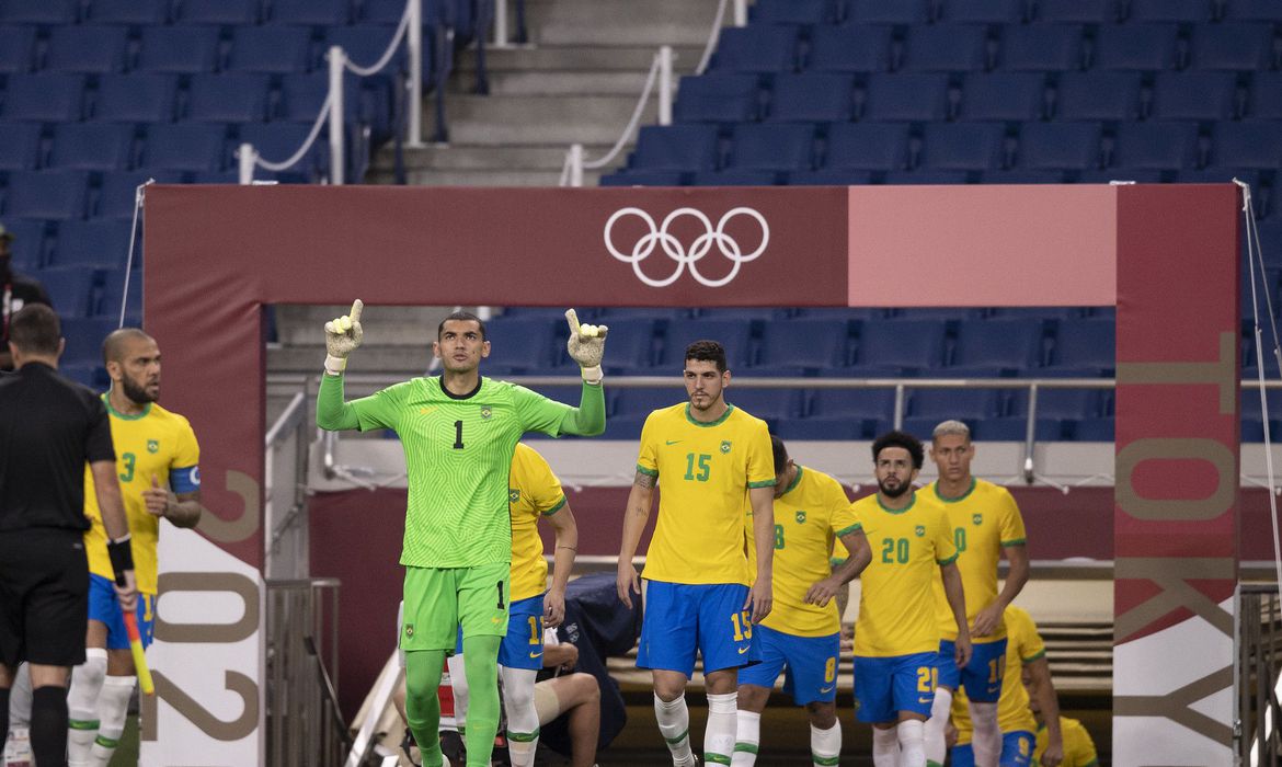 Atual campeã, seleção brasileira masculina disputará uma das 2 vagas