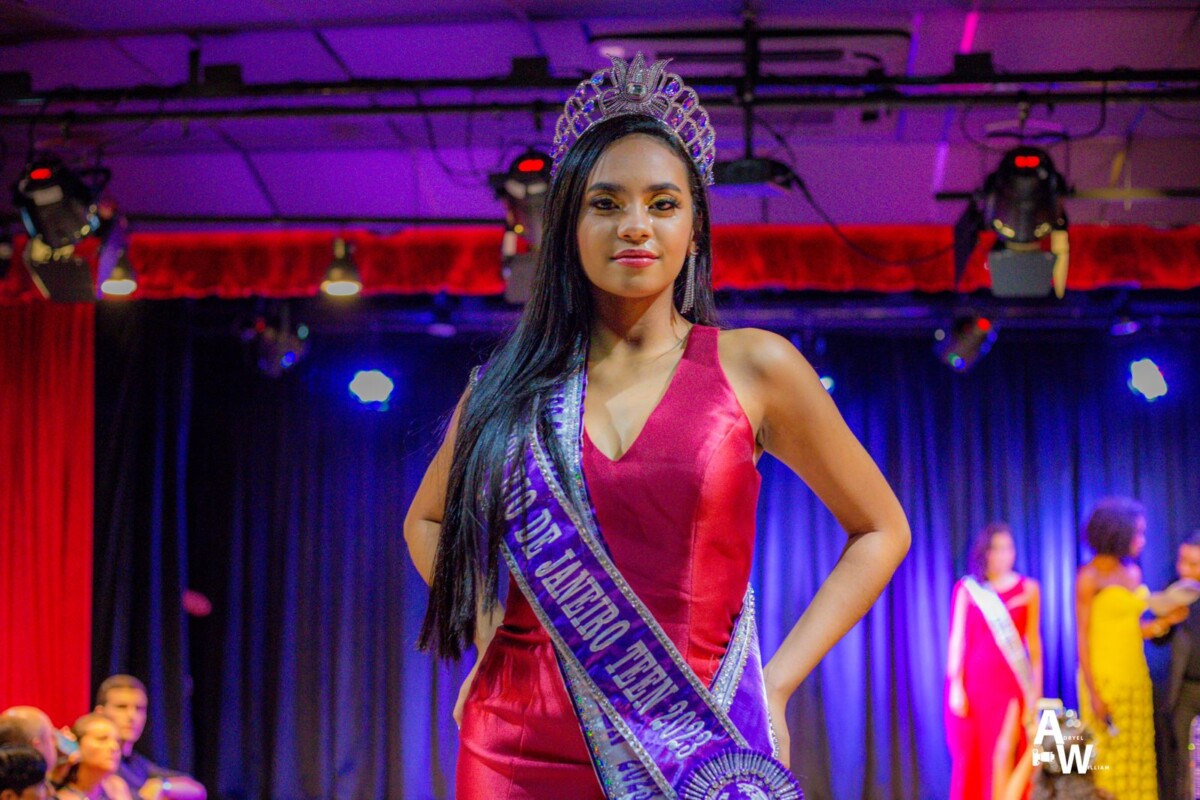 A jovem de 16 anos, depois de ter ganho a etapa municipal do concurso, foi eleita Miss Rio de Janeiro Teen By Trinity Model 2023