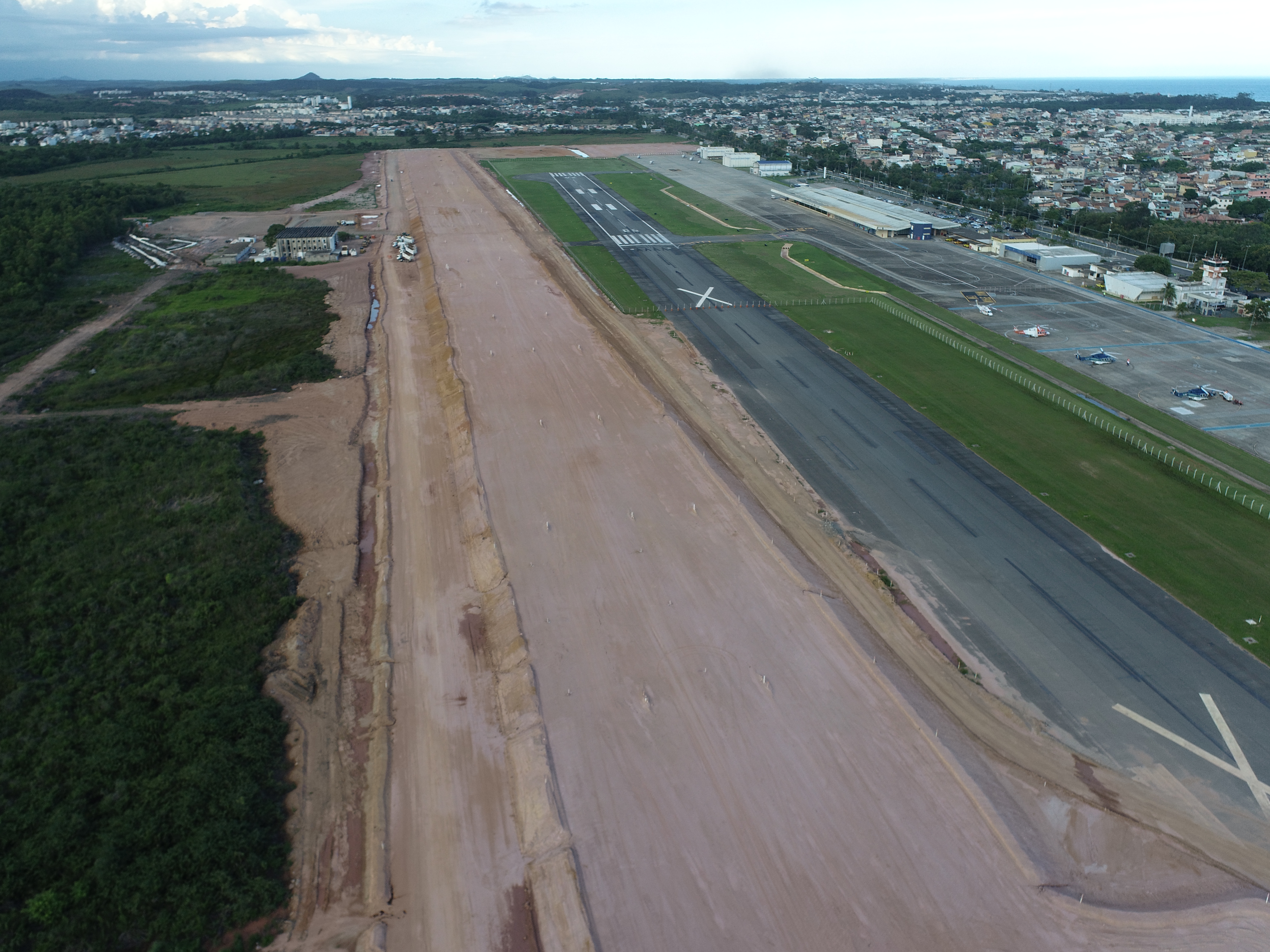 Com investimento de R$ 220 milhões a construção vai elevar categoria do aeroporto