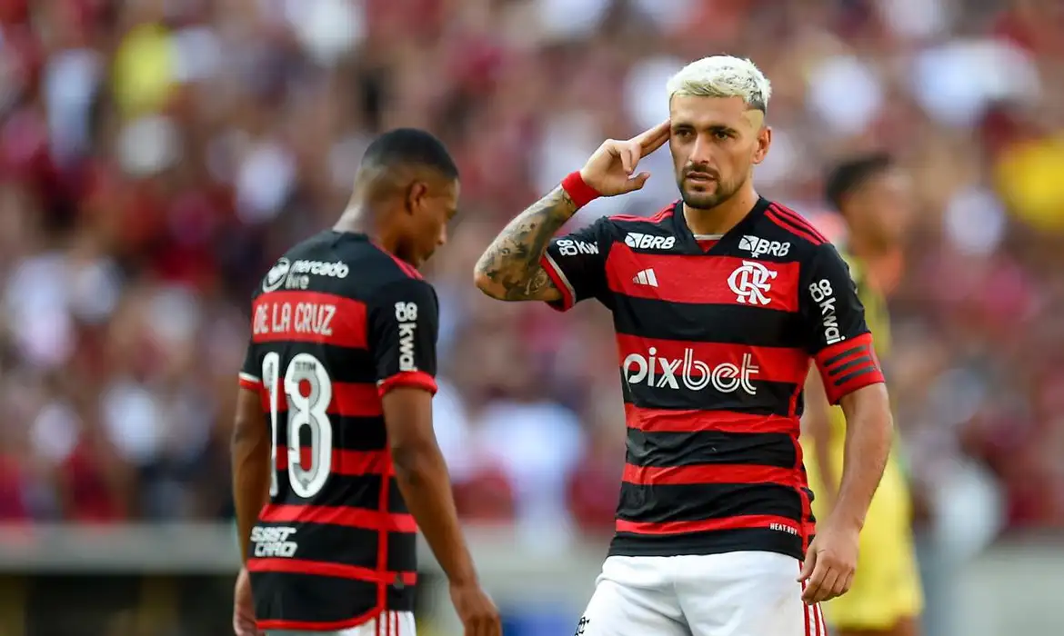  Flamengo derrotou o Madureira por 3 a 0, neste sábado (2)