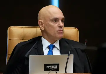 Relator vota pela condenação de Aécio Lúcio Costa Pereira